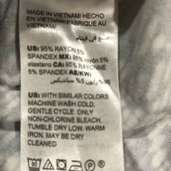 Chico's Size 2 dress flounce sleeve blue, dark pink and white - Picture 6 of 6